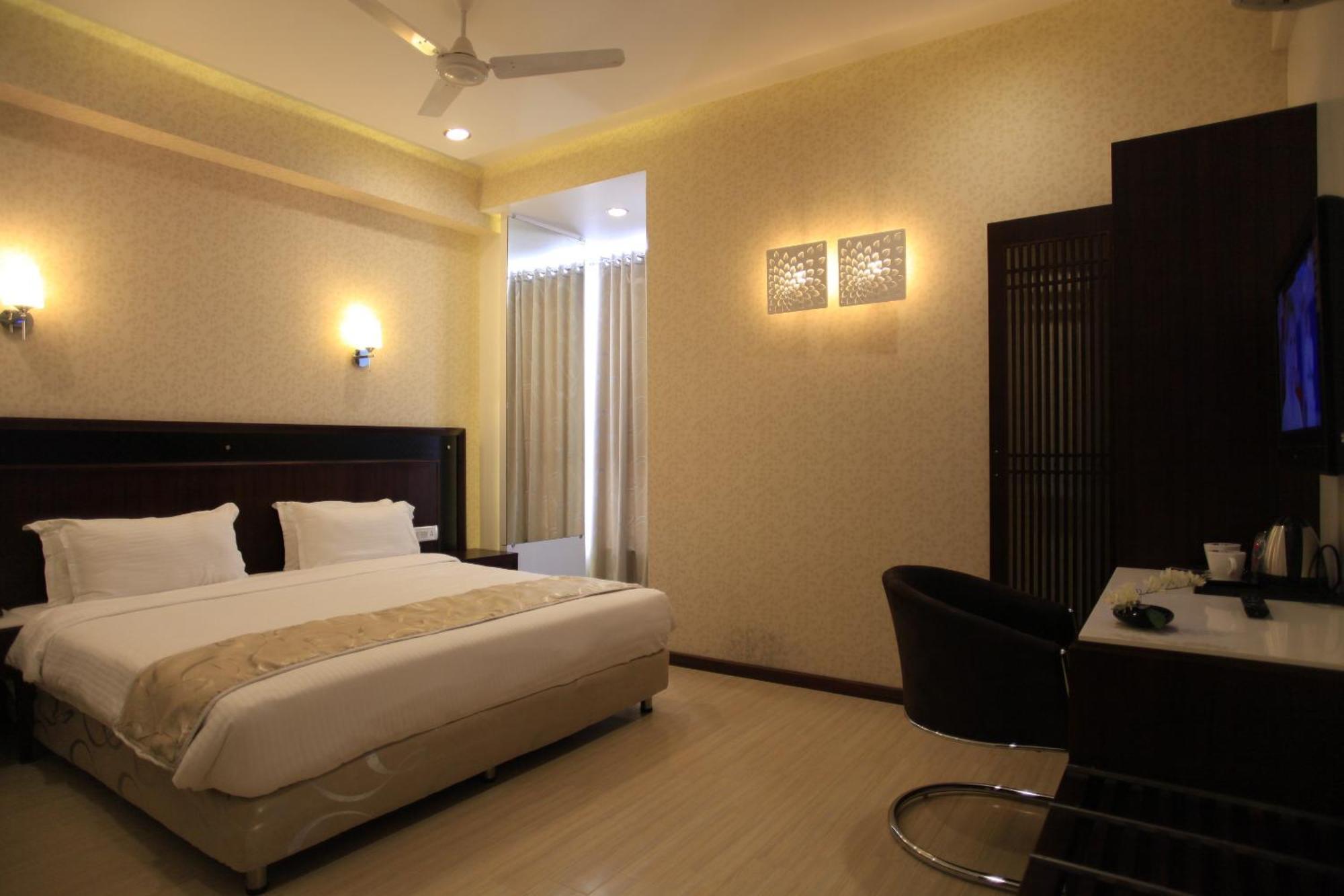 Hotel Sai Mahal Shirdi Eksteriør bilde